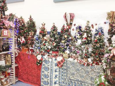 Download Trumansburg Craft Sale Discover A World Of Gift Ideas Entertainment Ithaca Com PSD Mockup Templates