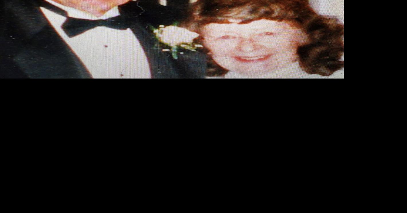 Wayne Akey Obituaries