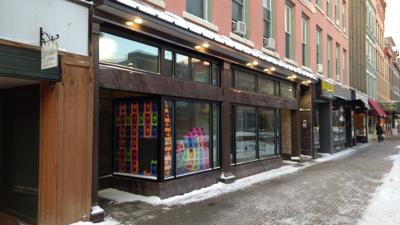 UPDATE: Will upping the tobacco age to 21 compromise Ithaca's vape shops? |  Ithaca | ithaca.com