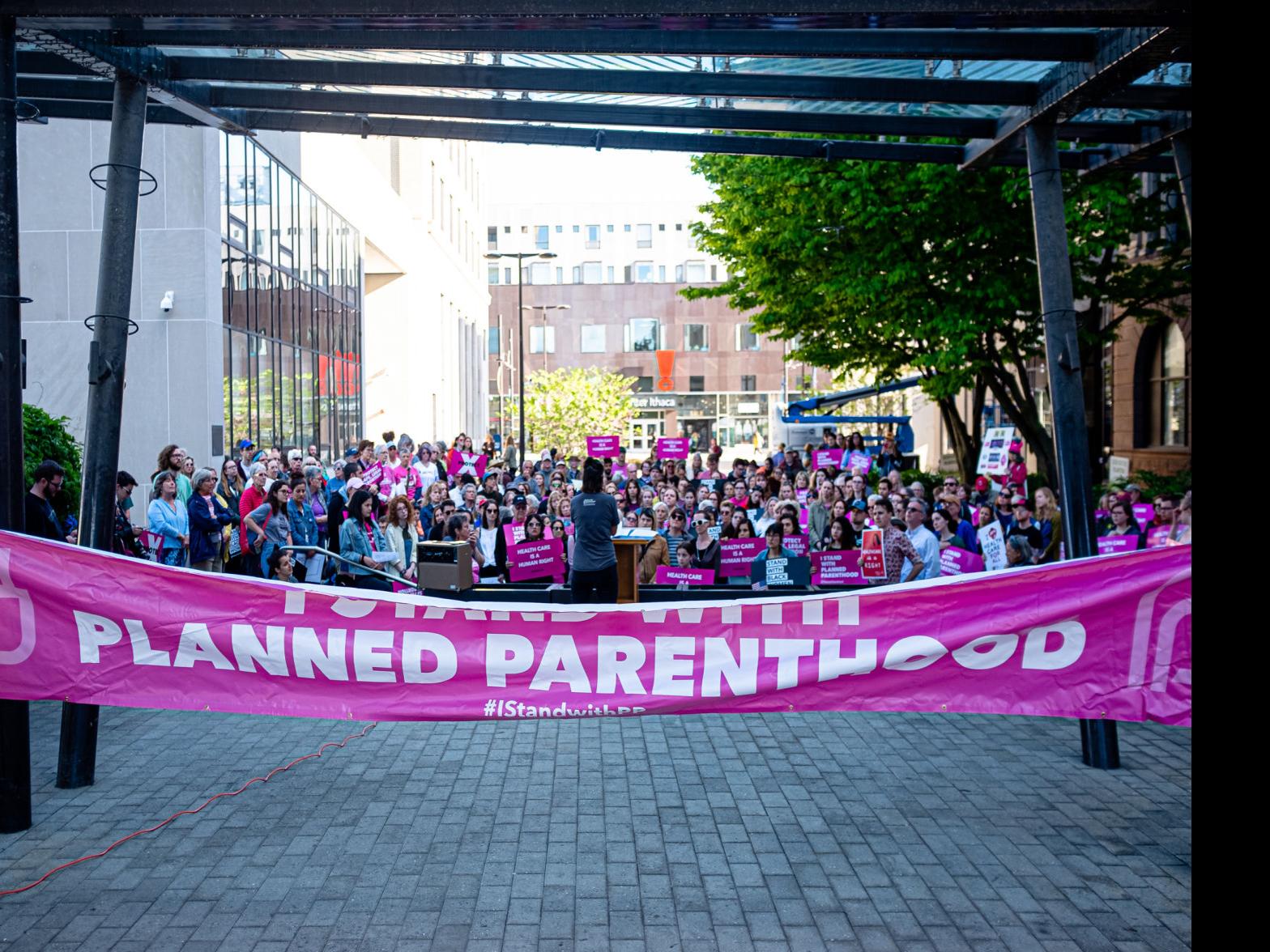 Rally Held On Commons To Condemn Recent Abortion Laws Ithaca Ithaca Com