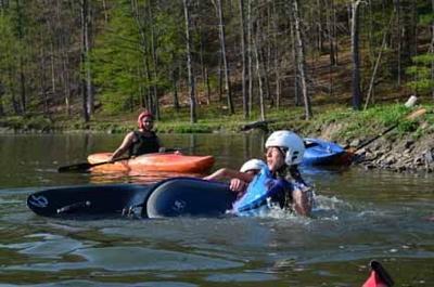 Outdoor Recreation Takes Diffe Forms At Cornell And Ic Student Out On The Water