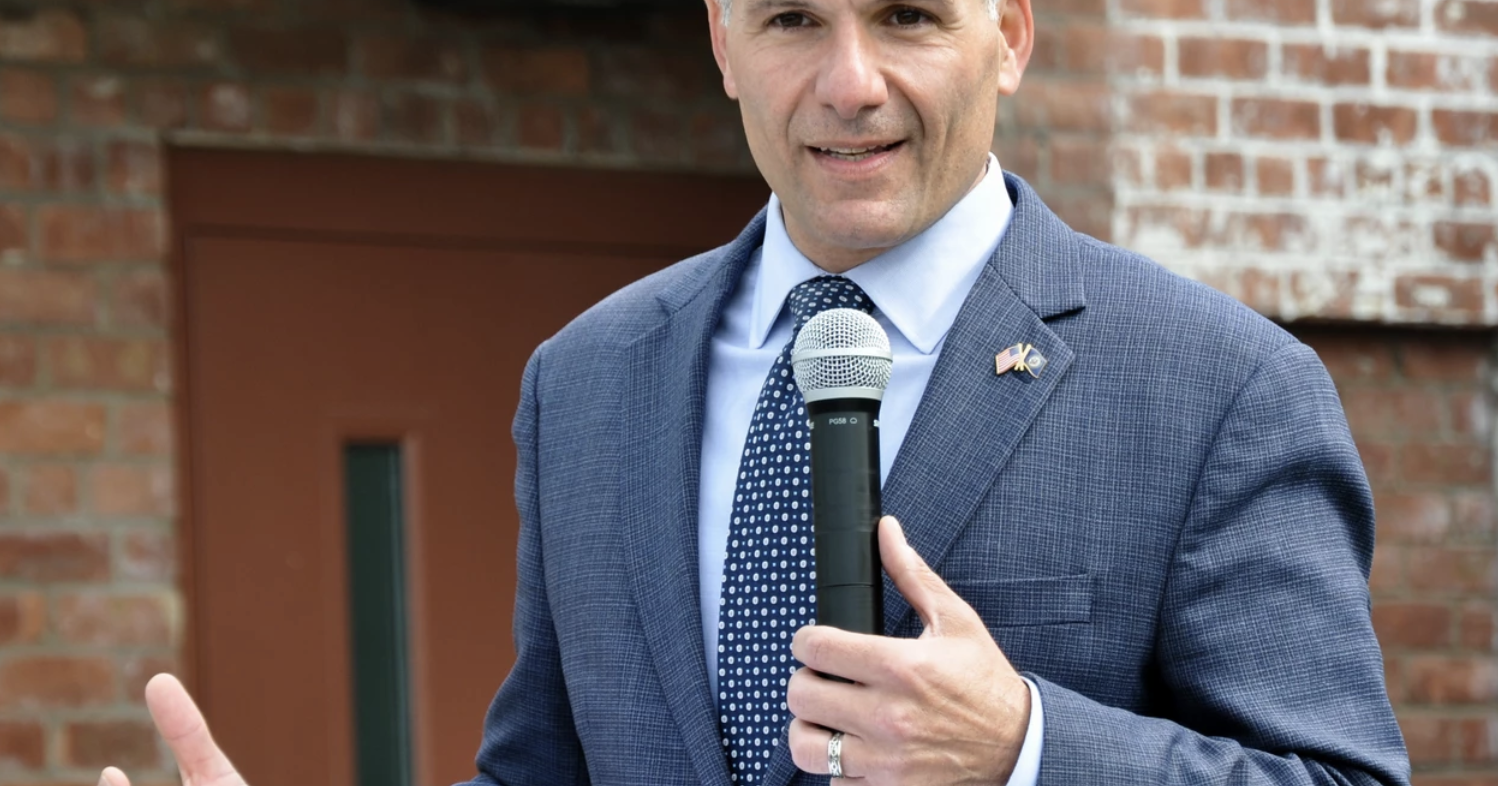 Congressman Molinaro Speaks on Health Care, Climate, Social Security & Student Debt - Vimarsana News