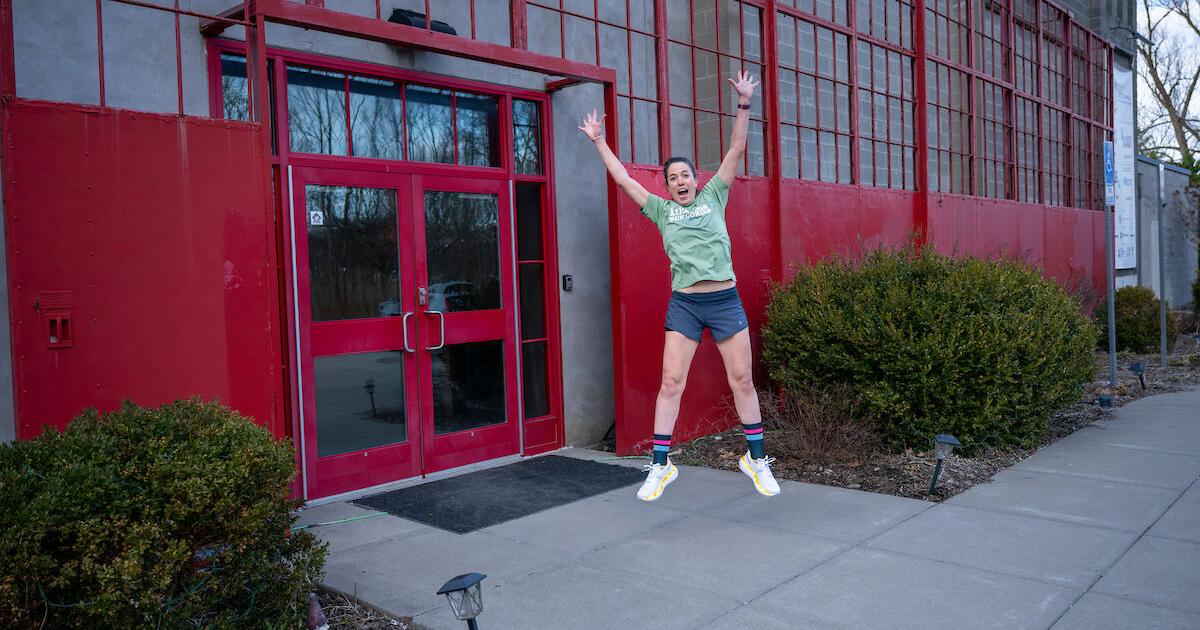 A 300-Mile Run for the Hangar Theater