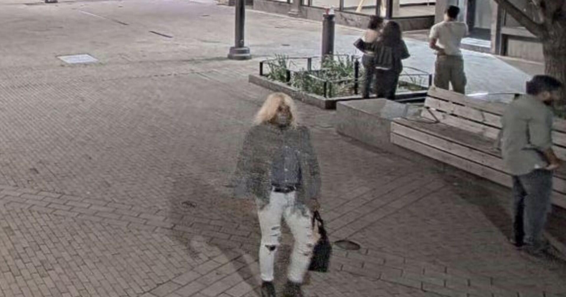 Police Searching for Suspect After Shots Fired on North Aurora Street - Vimarsana News