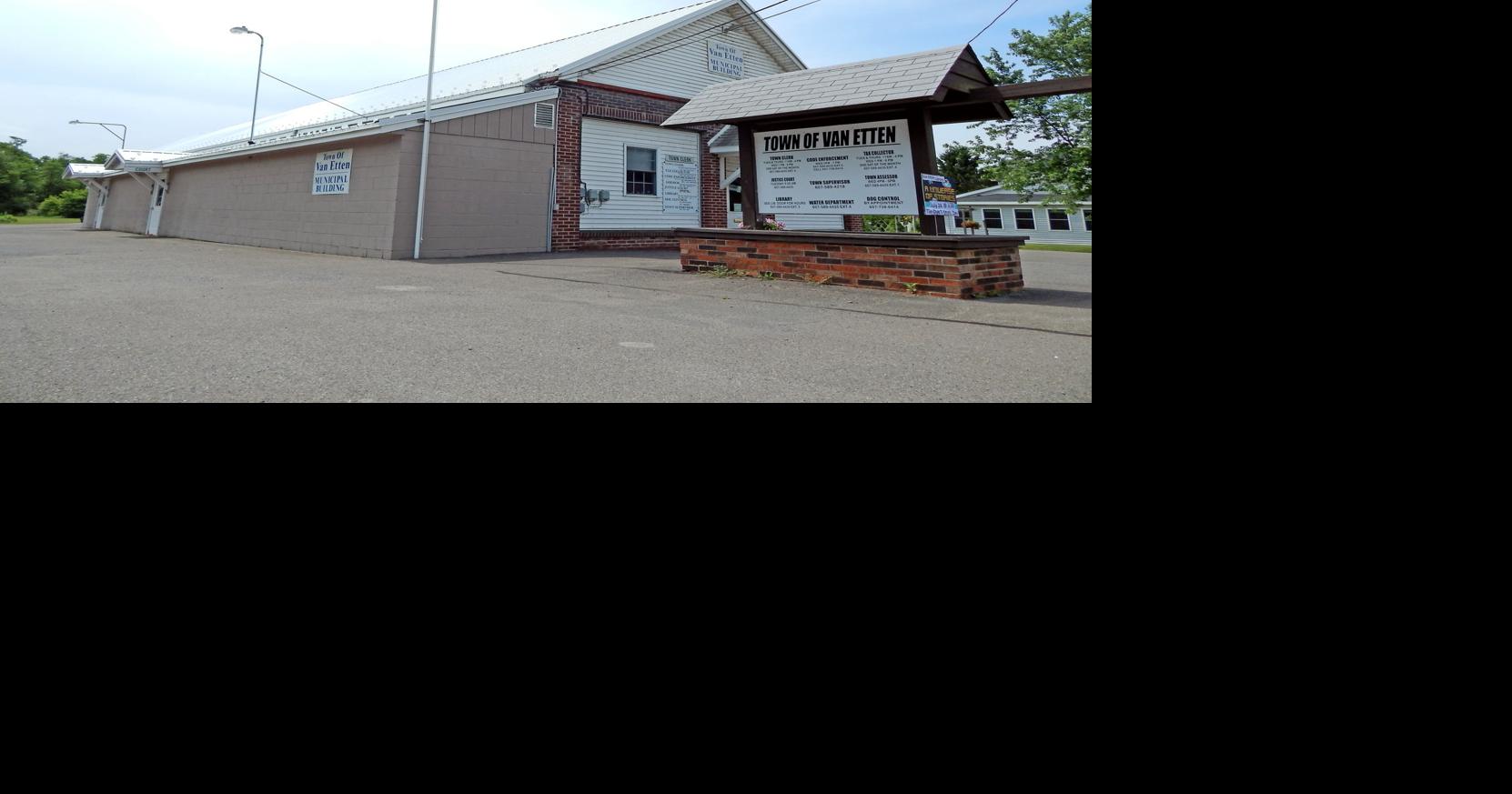 Van Etten to sell town hall Spencer/Van Etten