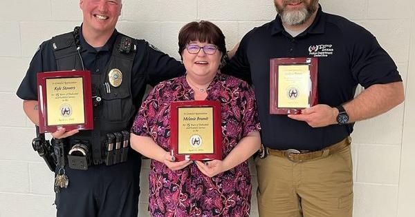 Troup City Council honors long-time employees - Vimarsana News