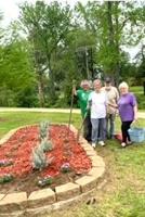 Jacksonville Garden Club strives to beautify city