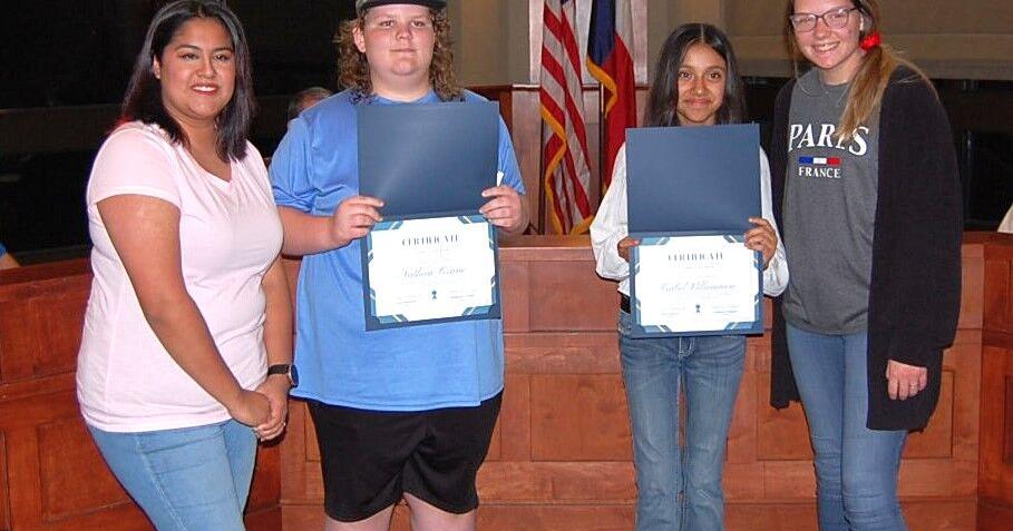 Jacksonville school board recognizes student successes - Vimarsana News