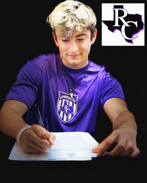 Bullard High soccer standouts inks with Ranger College