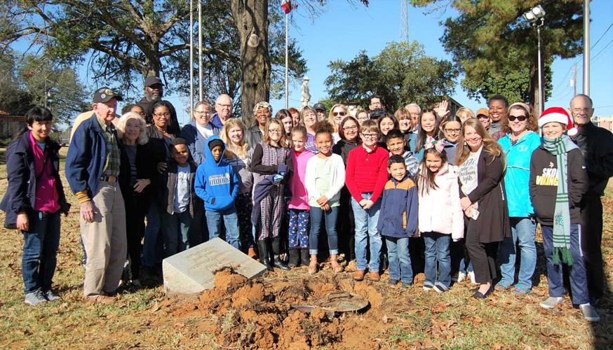 Preserving the past and present City of Jacksonville buries time capsule for 2072 Local News
