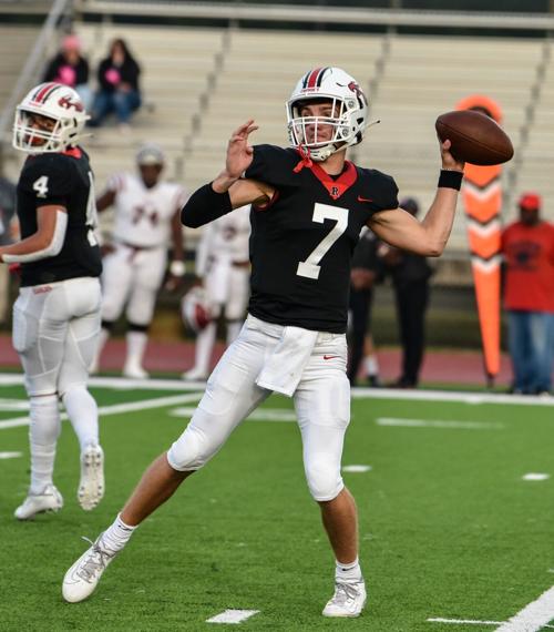 Prep Football Previews: Eagles to host Madisonville in 10-4A-II