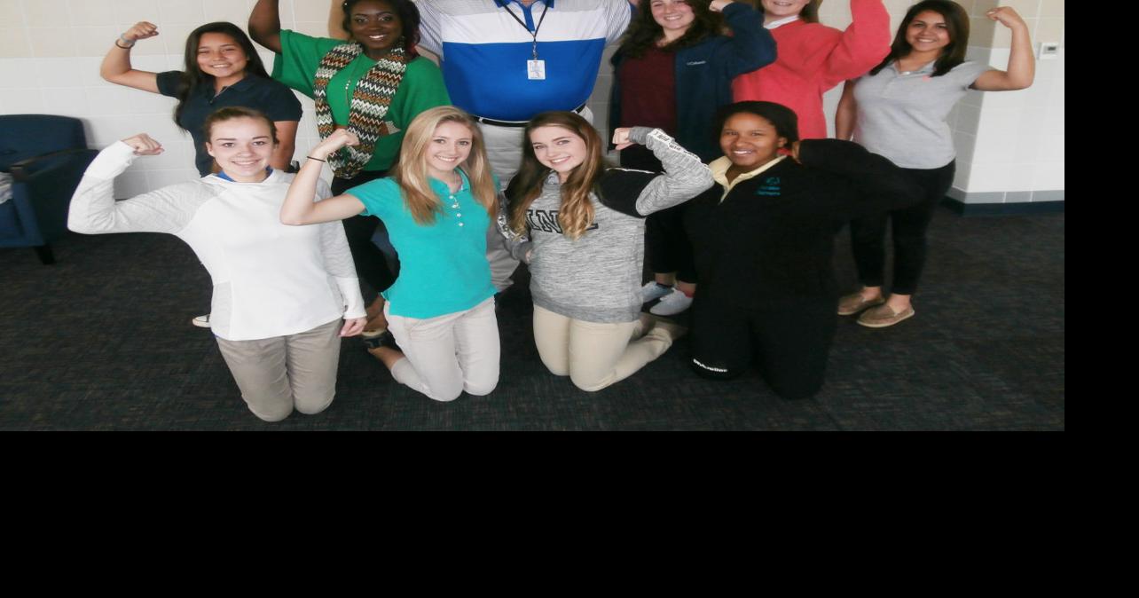 Fightin' Maiden Powerlifting Jacksonville has 5 girls to qualify for