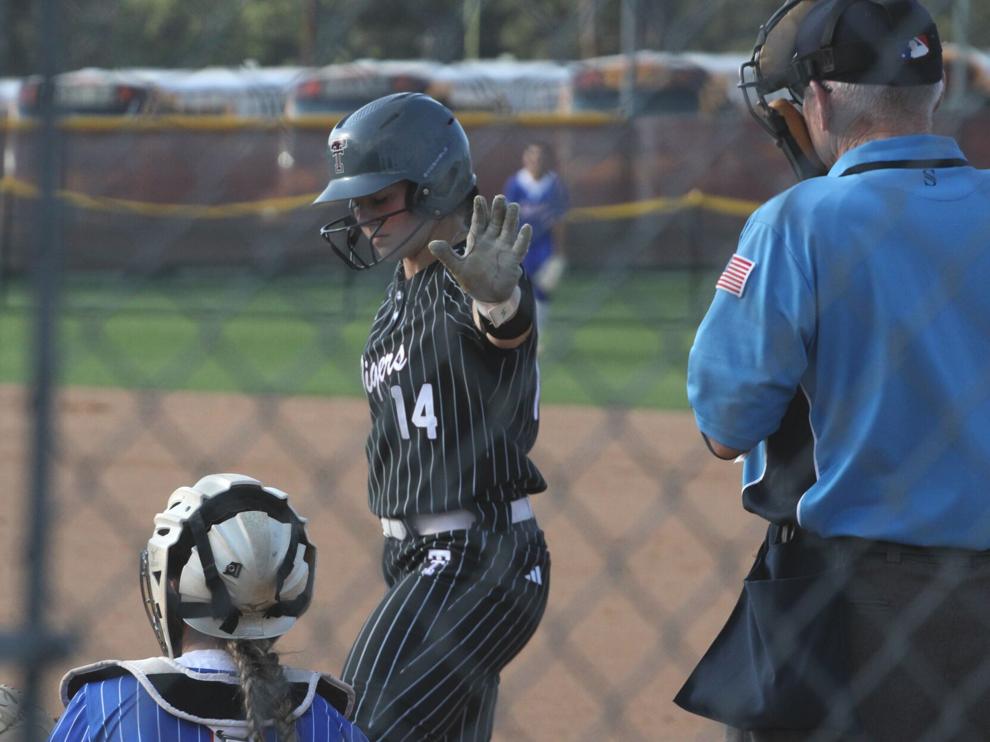 Softball: troup run rules Sabine behind Longino's pair of 3-run homers