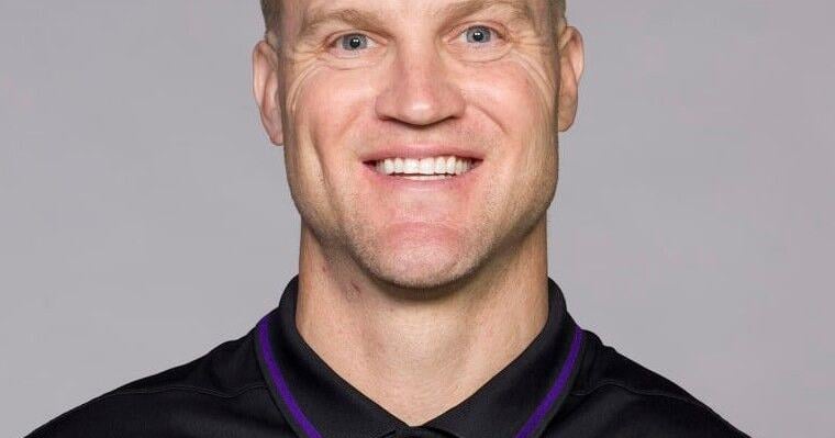 Minnesota Vikings announce promotion of Josh McCown