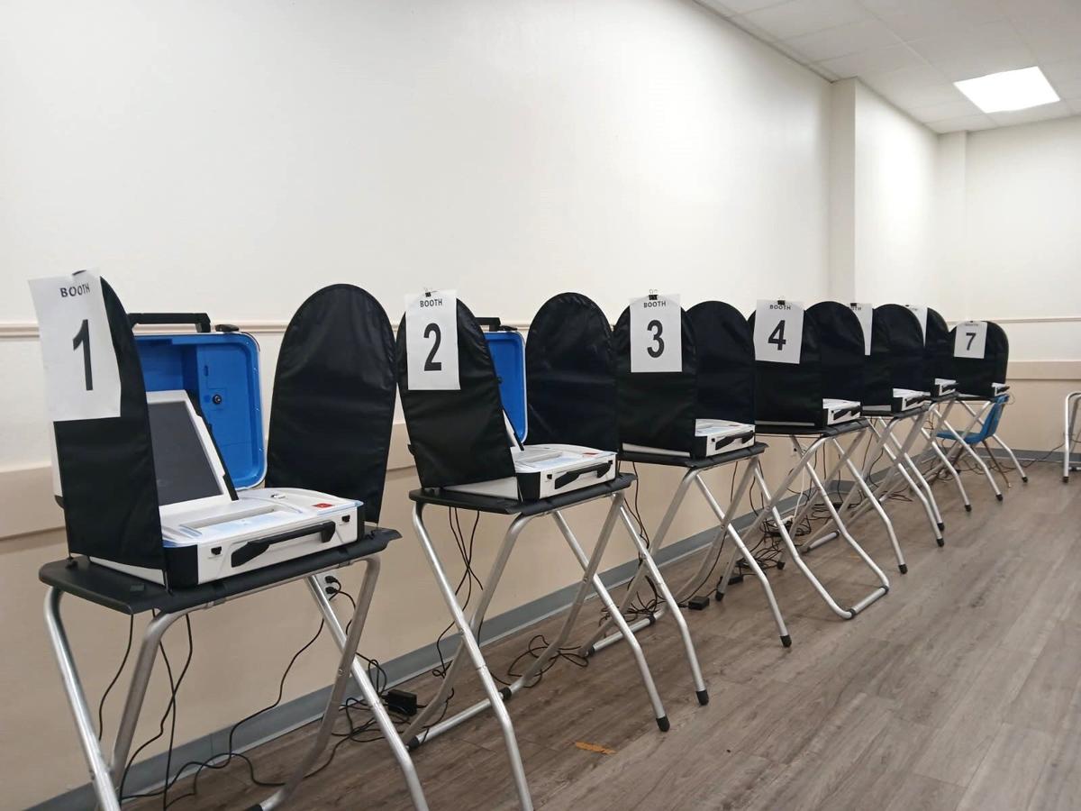 Machine Progress Lights Oct. 5 is deadline to register to vote in November General Election ...