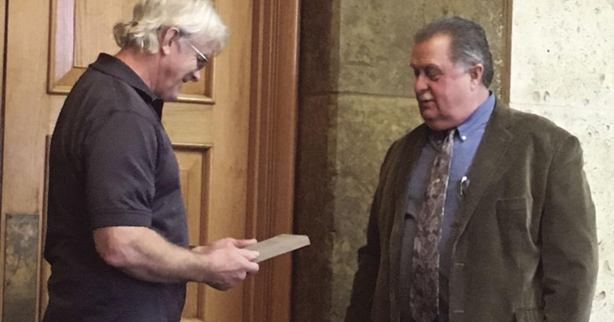 Jeremiah Raxter Commissioners’ court recognizes VA officer, introduce new judge | News ...