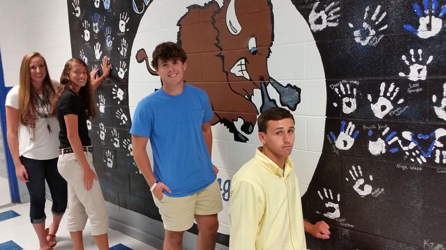 Seniors have mixed emotions on final first day of school News