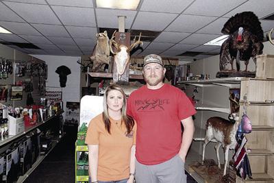 Deli And Deer Feature Story Jcsentinel Com