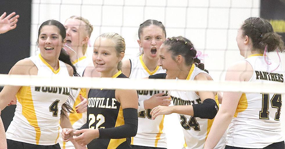Woodville edges Skyline in rivals’ first varsity volleyball match