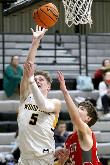 JCSentinel.com - Panthers stay perfect in area play image