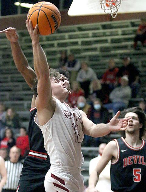 JCSentinel.com - Fyffe takes two from Section image