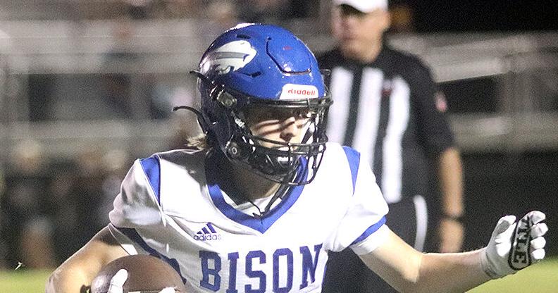 JCSentinel.com - Bison battle Collinsville for region’s No. 3-seed image