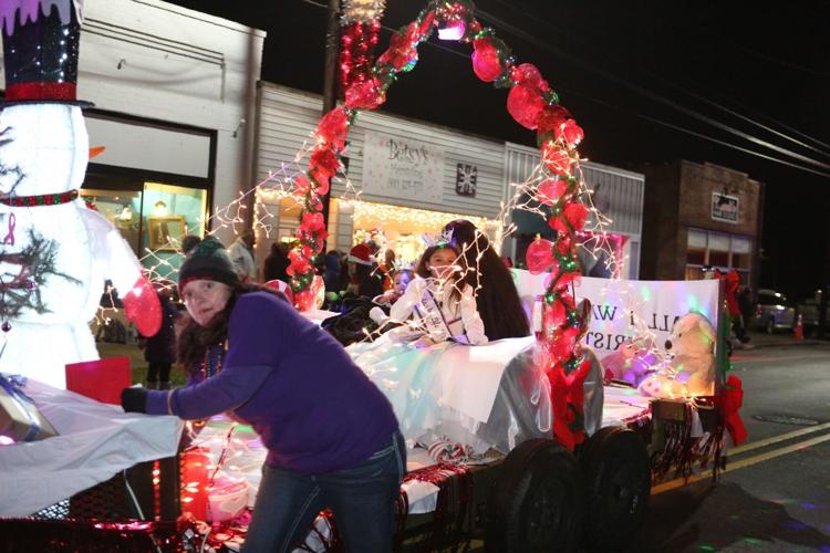 Photos Richlands Illuminated Christmas Parade News