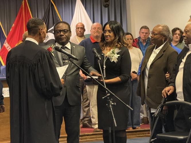 Newly elected city council members take oath of office | Local News ...