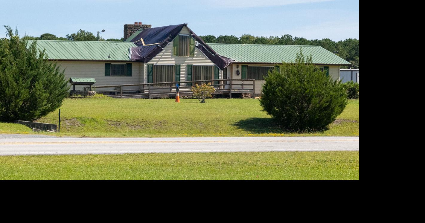 Tornadoes damage property in Sneads Ferry