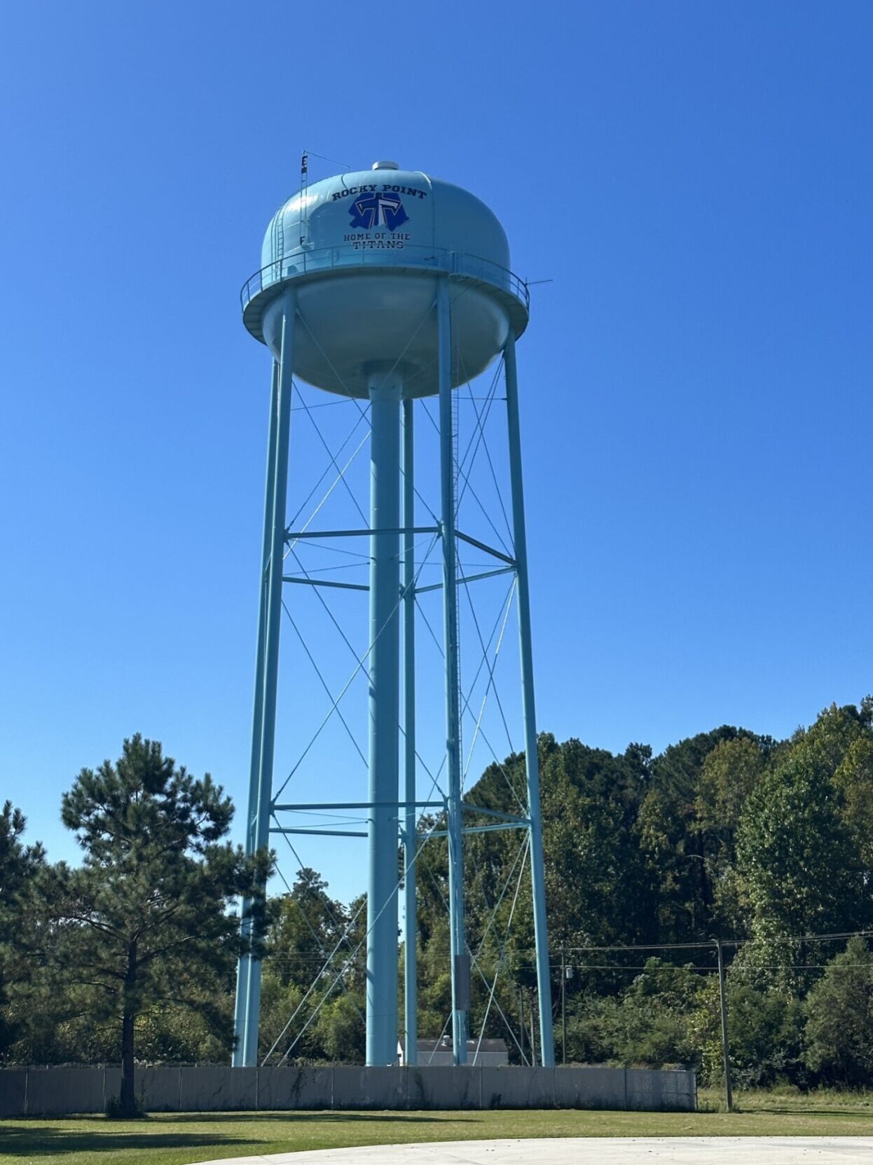 Rocky Point water tower has new mural in support of local high