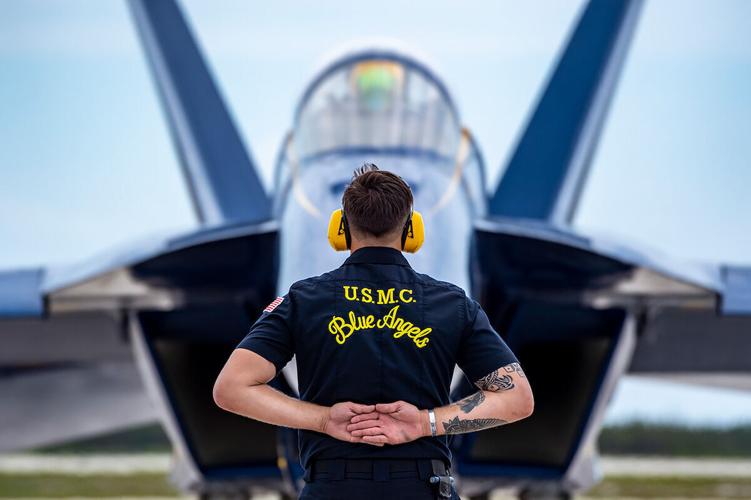 Navy football unveils Blue Angels-themed unis