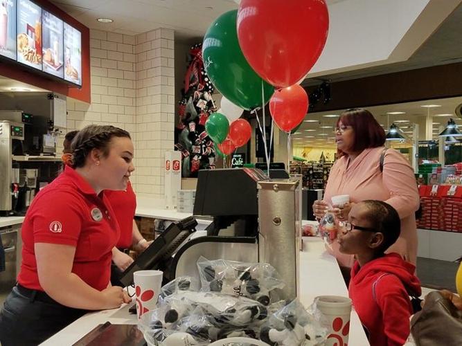 Nehemiah Ridges Photos: Jacksonville Mall’s Chick-fil-A reopens | News | jdnews.com