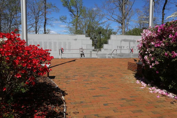 Photos Lejeune Memorial Gardens in bloom News