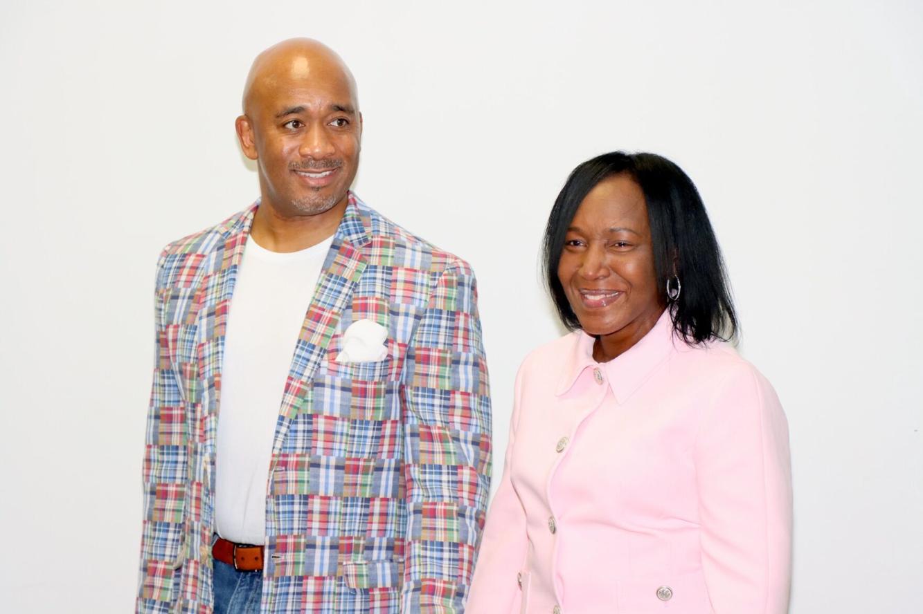 Onslow County Social Services employee retires after 30 years News
