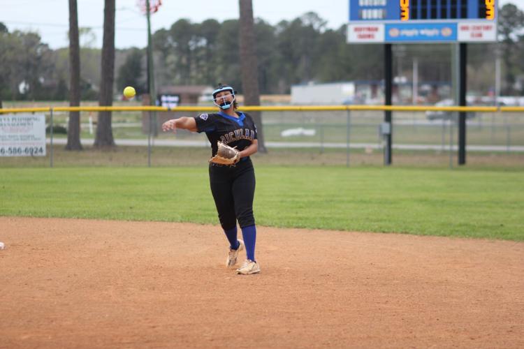 Richlands softball looks to hold onto winning streak after big