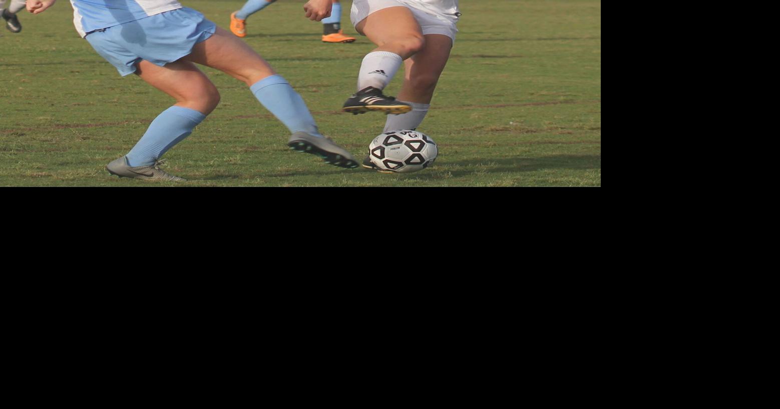 Dixon's Phillips to play in Clash of the Carolinas Sports