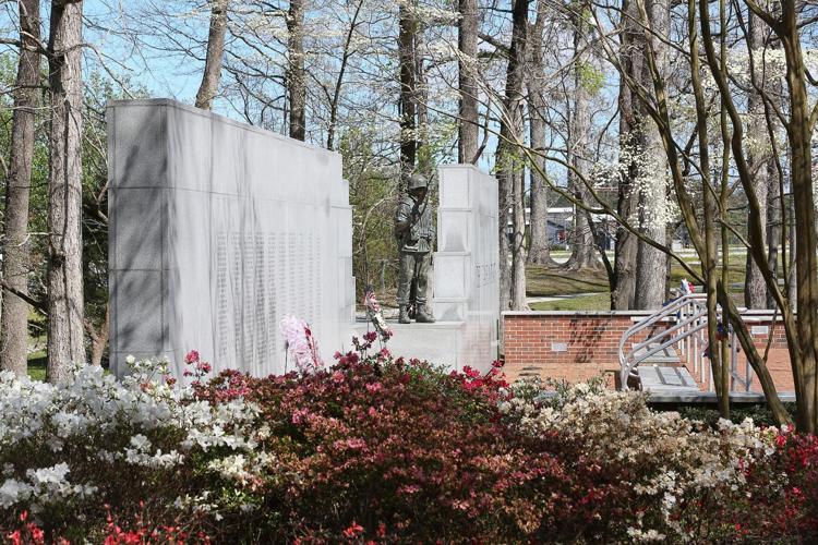 Photos Lejeune Memorial Gardens in bloom News