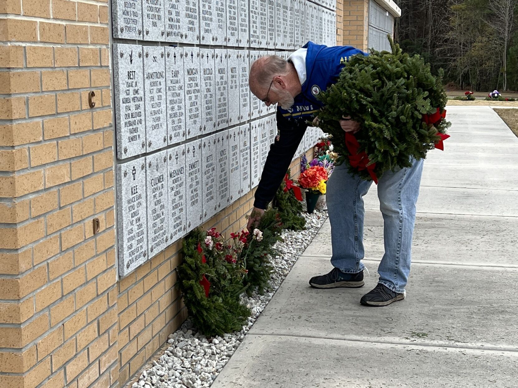 Thousands Of Wreaths Needed For Wreaths Across America | News | Jdnews.com