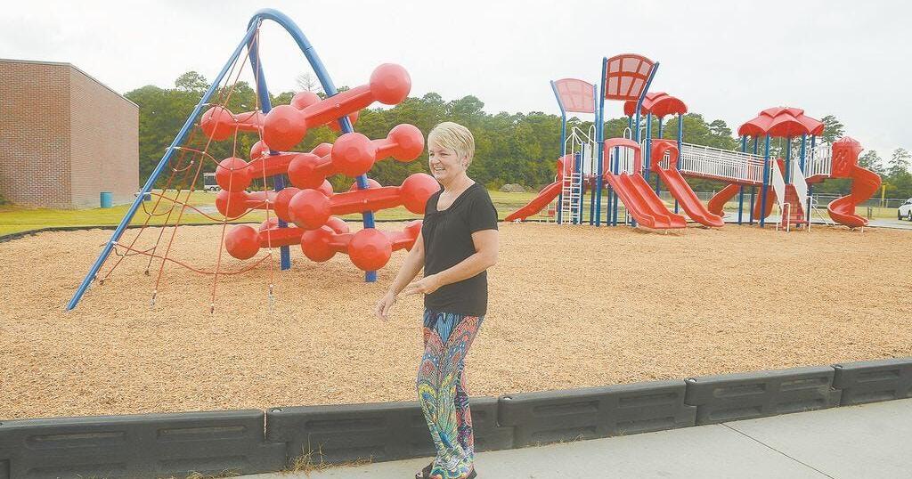 School gets new playground | Features | jdnews.com