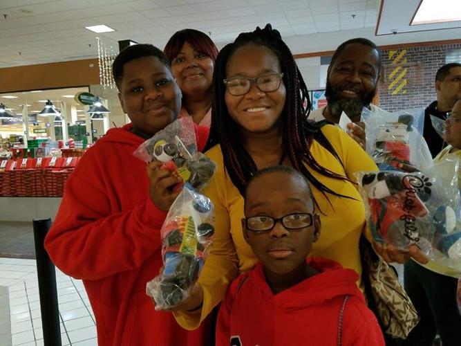 Nehemiah Ridges Photos: Jacksonville Mall’s Chick-fil-A reopens | News | jdnews.com