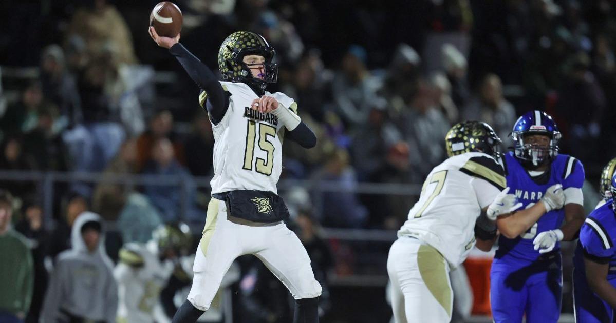 Croatan football comes up short in fourth round