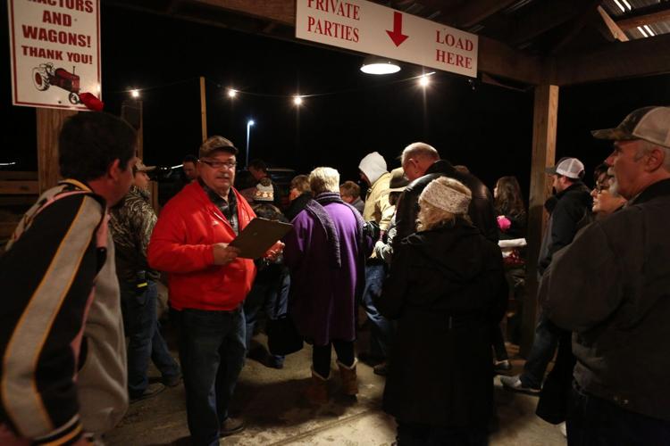 PHOTOS Mike's Farm Christmas Display News