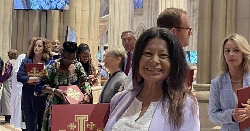 Painter speaks at Washington National Cathedral