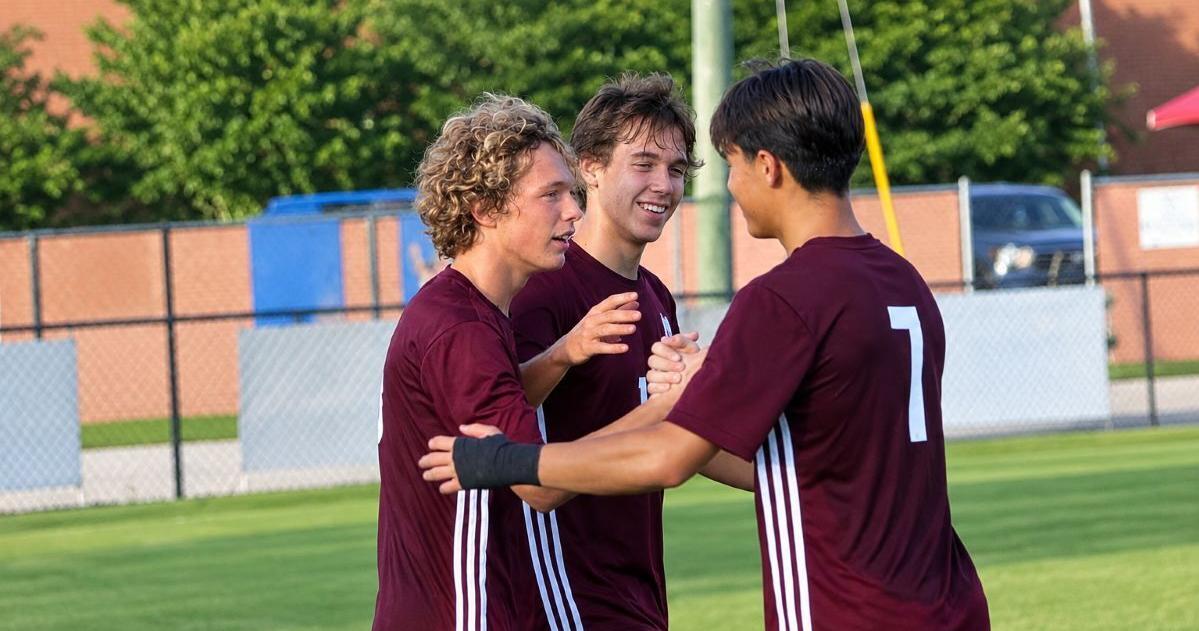 Quintet has Dixon soccer scoring goals - a lot of them