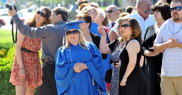 4 ceremonies mark 2014 EIU graduation