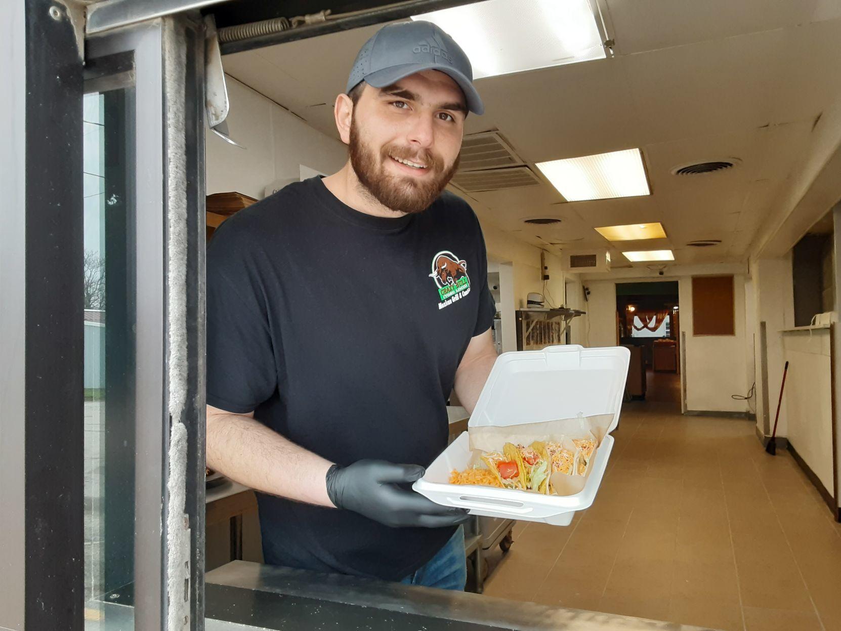 Mattoon Mexican Restaurant Giving Out Free Tacos To People In Need Local Jg-tccom Mattoon Mexican Restaurant Giving Out Free Tacos To People In Need Local Jg-tccom