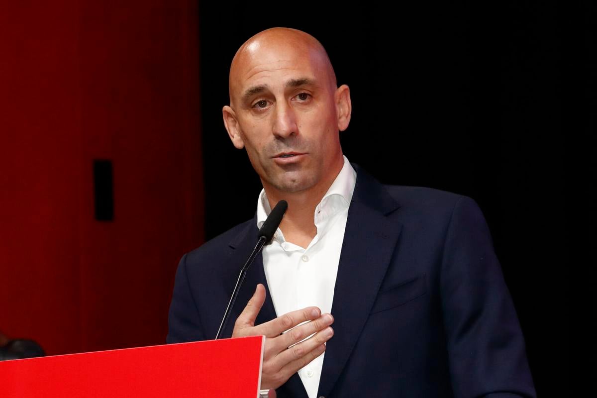 Rubiales resigns after kiss scandal at World Cup