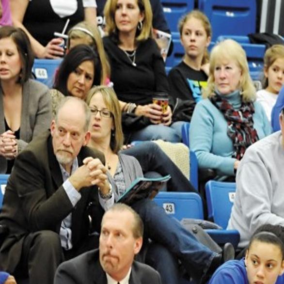 Eiu Women S Basketball Coach Brady Sallee Takes Job At Ball State