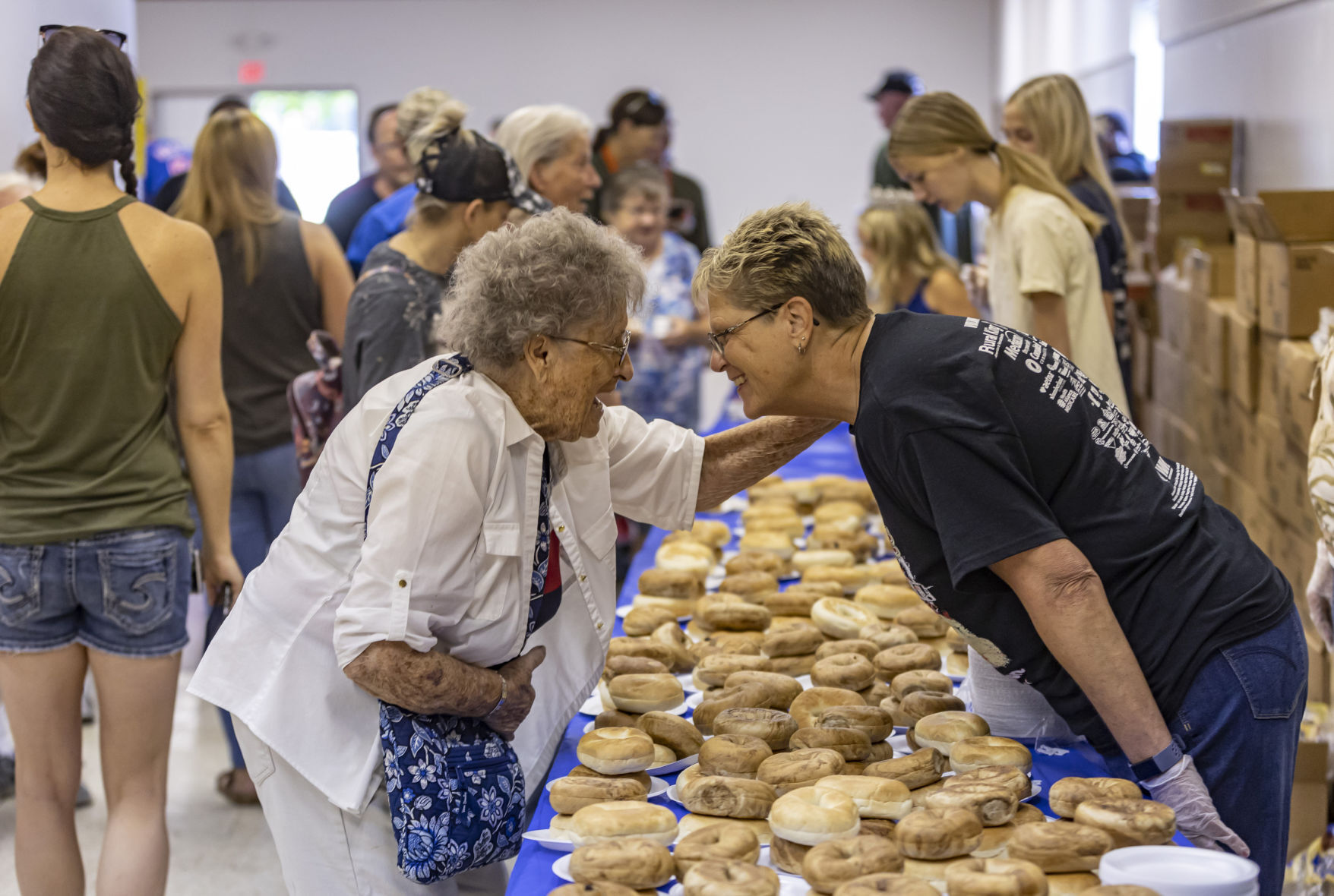 Bagelfest Brings The Party To Mattoon