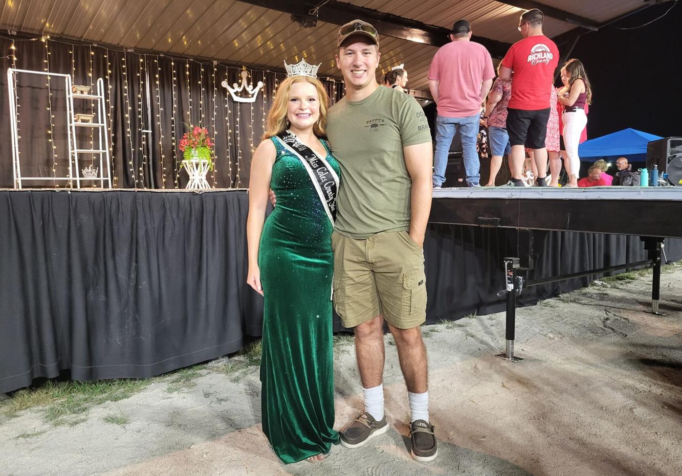 2023 Miss Coles County crowned, 2022 Miss gets engaged at pageant